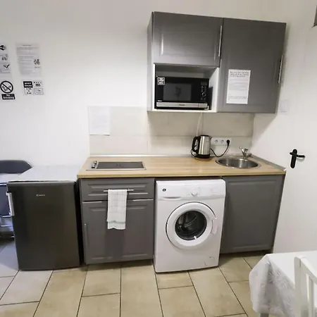 Pest-port Private Room-6 Apartman Budapest