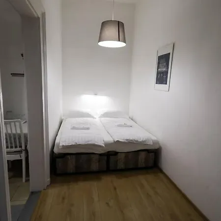 Pest-port Private Room-6