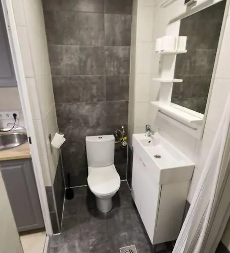 Daire Pest-port Private Room-6 *