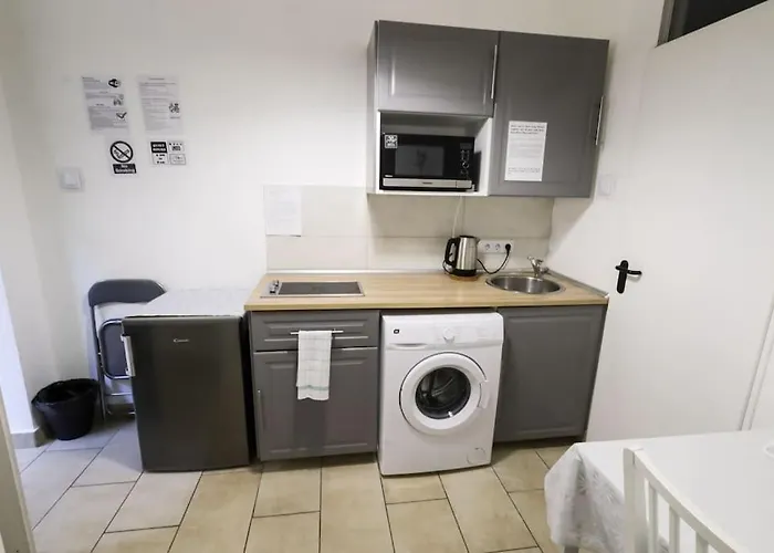 Pest-port Private Room-6 Apartment Budapest