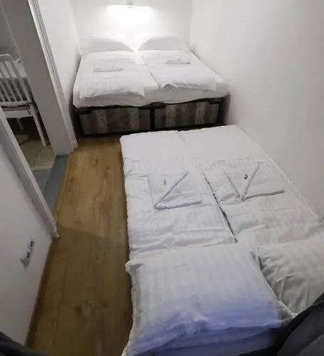 Pest-port Private Room-6 Budapeşte