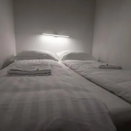 Appartamento Pest-port Private Room-6 Budapest